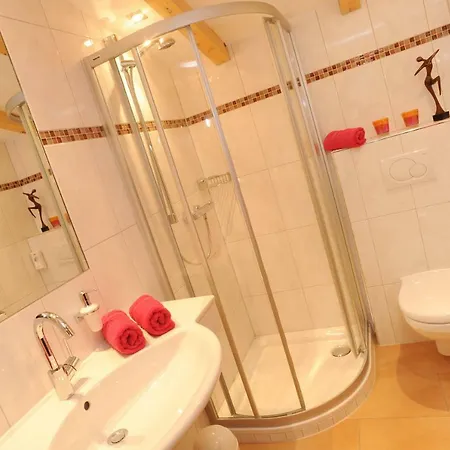 Valnova / Barga Apartment *